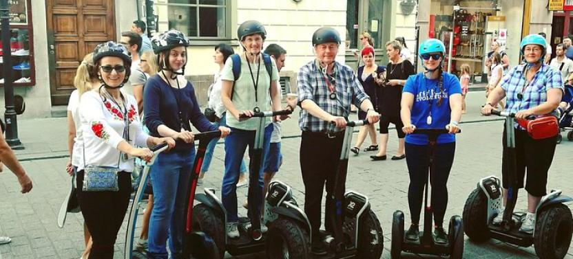 120 min Old Town Segway Tour in Krakow