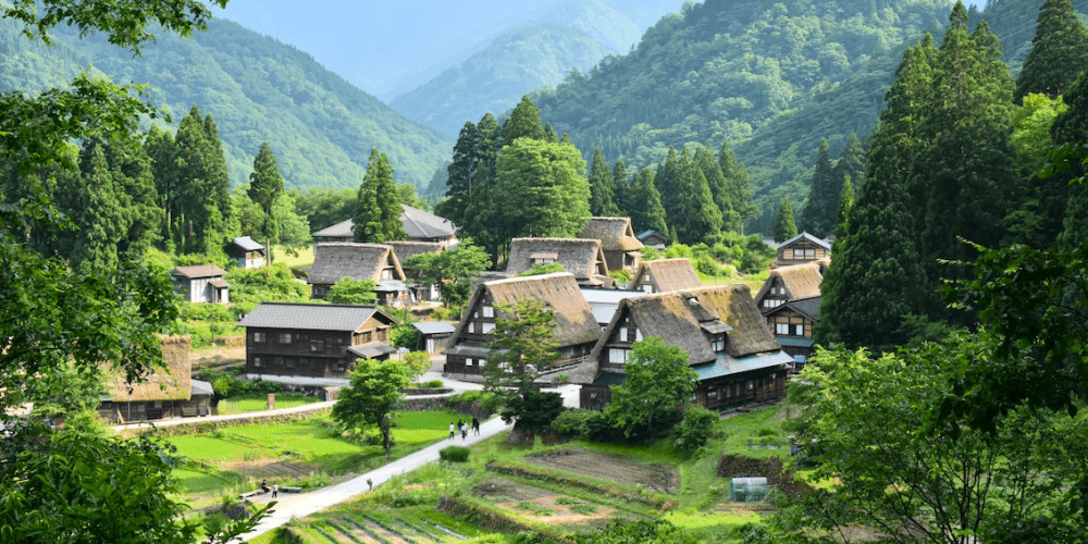 Nagoya Day Tour: Hida Takayama & UNESCO Shirakawa-go