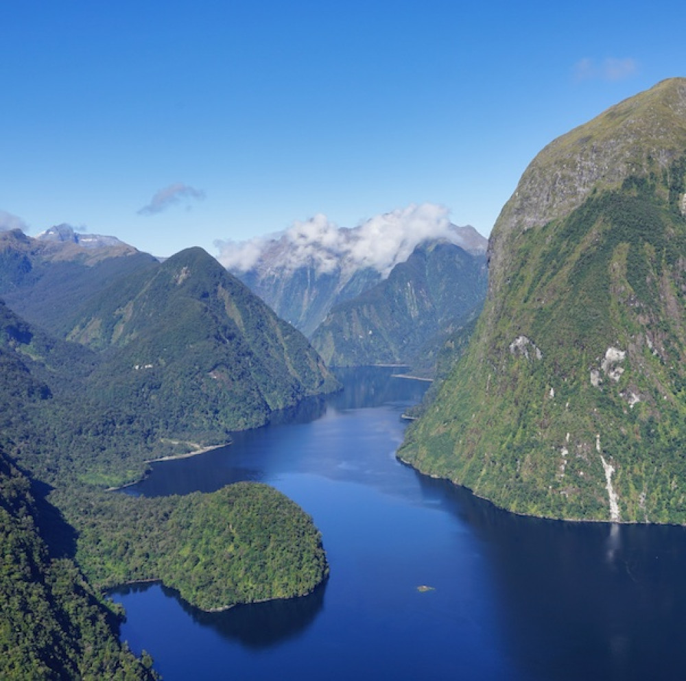 Doubtful Sound Discovery Private Helicopter Charter