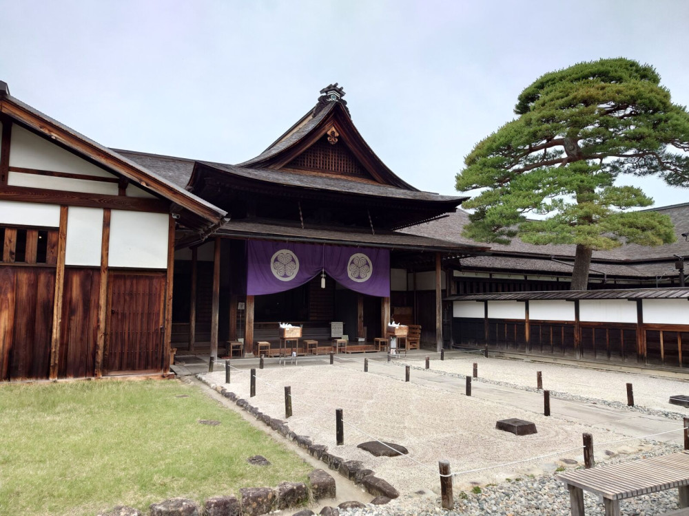 Private Takayama and Shirakawa-go Tour from Kanazawa