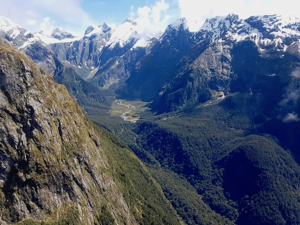Milford Panoramic - Private Helicopter Charter