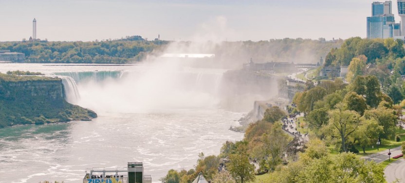Niagara Falls Small Group Day Tour from Toronto