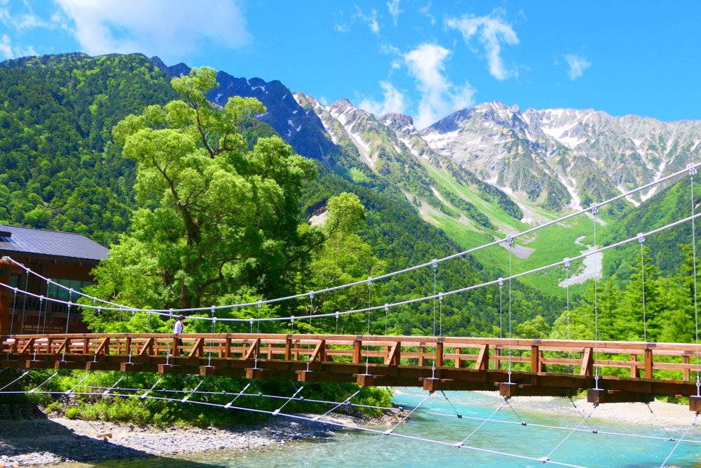 Private Full-Day Shinhotaka Ropeway and Kamikochi Tour from Takayama