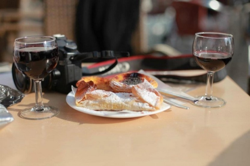 Bairrada & Vista Alegre Gastronomy & Wine Meets Art Tour