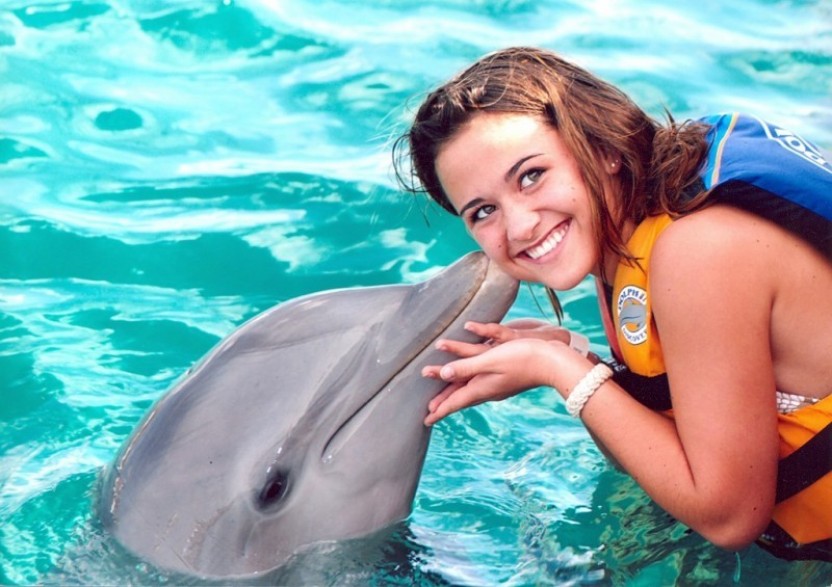 Dolphin Royal Swim: Dreams Puerto Aventuras