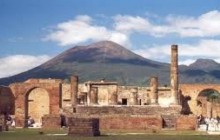 Private Driver: Positano, Pompeii & Sorrento