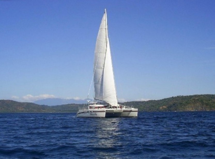 Catamaran Tour in Playas del Coco