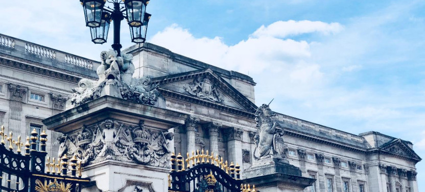 Three Palaces Tour & Afternoon Tea VIP