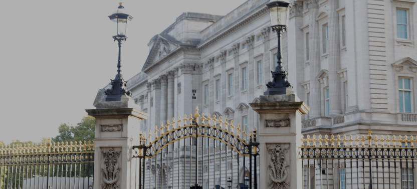 Three Palaces Tour & Afternoon Tea VIP