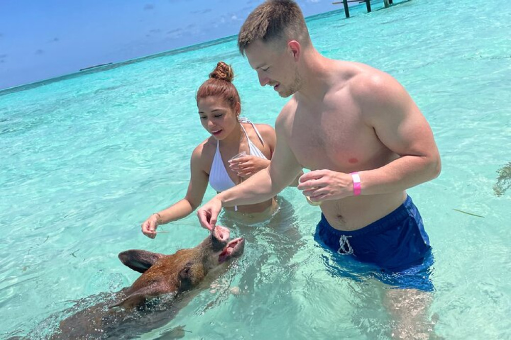 Private 32-Foot Boat Adventure: Snorkel, Sip & Fishing