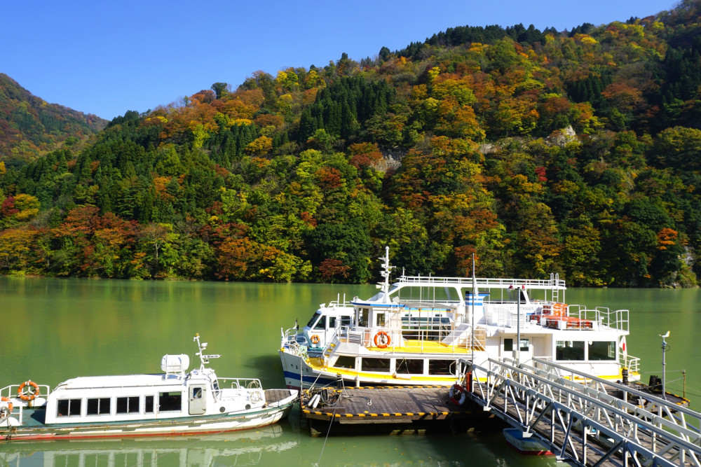 Kanazawa Tour: Amaharashi, A Big Buddha & the Shokawa Valley River Cruise