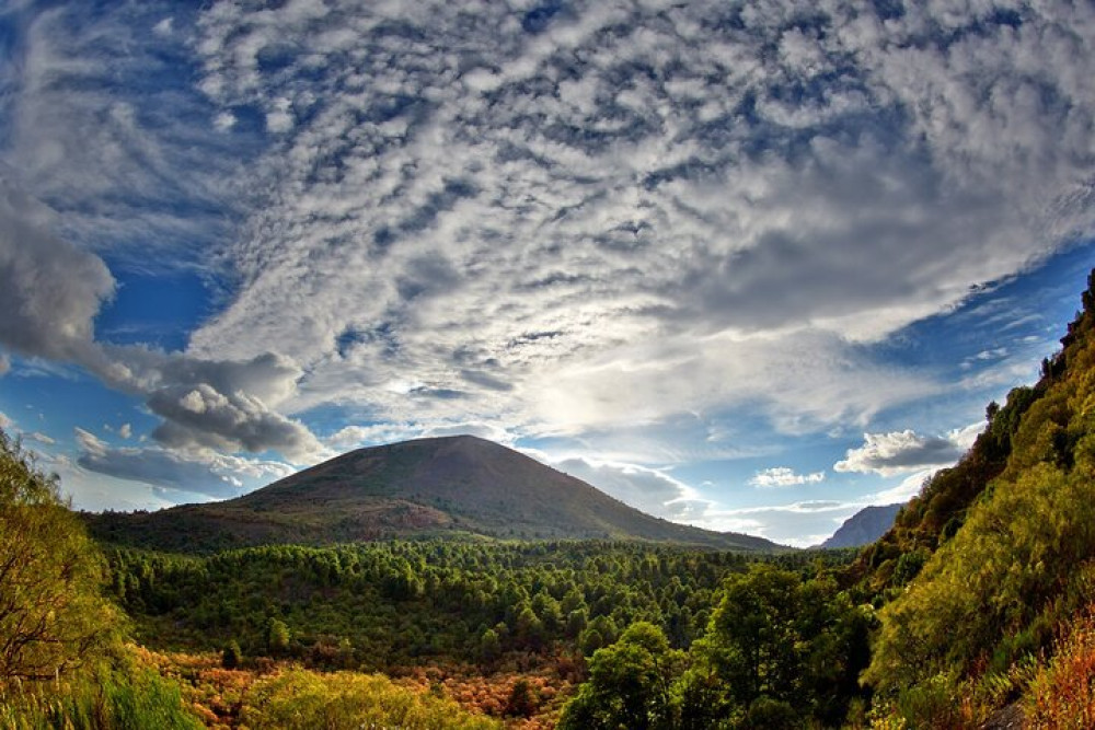 Small Group Mount Vesuvius Hike with Crater Access from Naples
