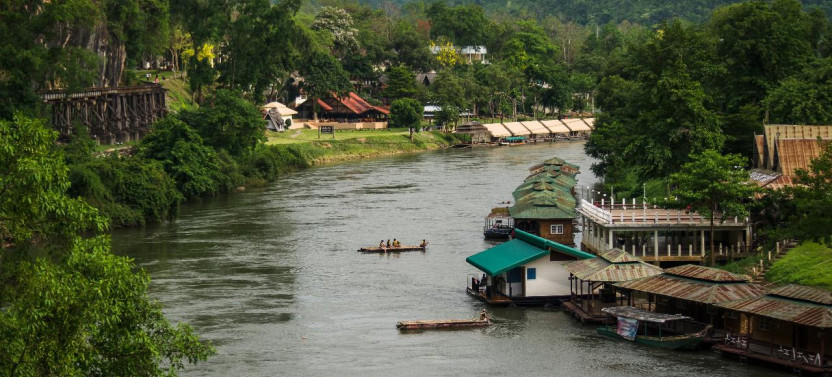 Bangkok: Death Rail & Hellfire Pass Tour with Transfers in City Outskirt
