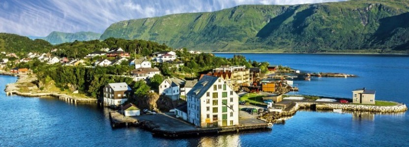 City Sightseeing Hop On Hop Off Bus Tour Alesund