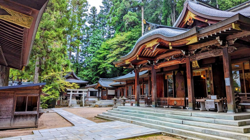 1-Day Takayama History and Temples Tour