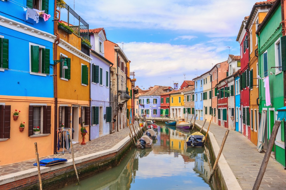 Small Group Murano + Burano Tour by Boat - Venice | Project Expedition