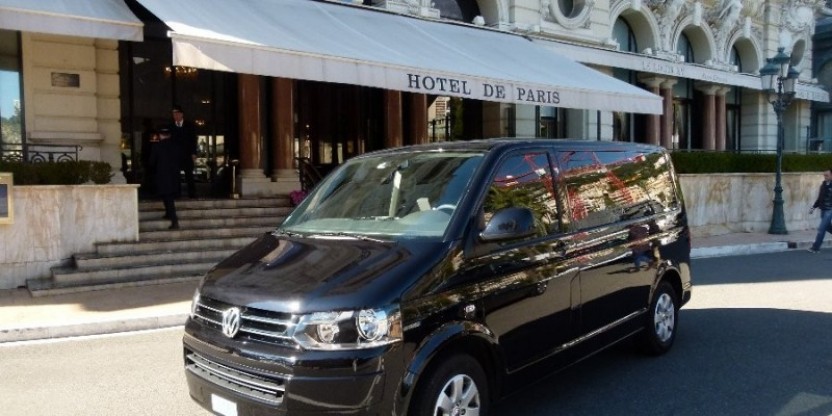 Shore Excursion: Private French Riviera Tour Full Day from Monaco