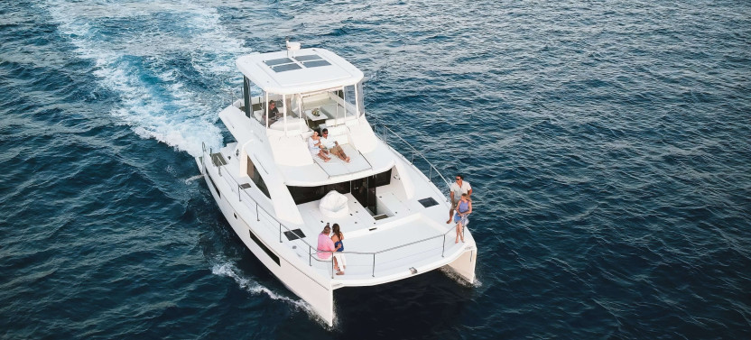 Waikiki Exclusive Snorkel + Lunch Cruise (Shared Group)