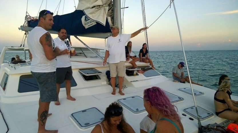 Full Day Roatan Explorer Sail