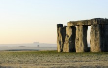 England in one day: Stonehenge, Bath, Stratford & the Cotswolds