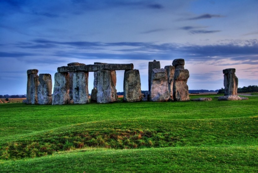 Stonehenge and Full Afternoon in Bath