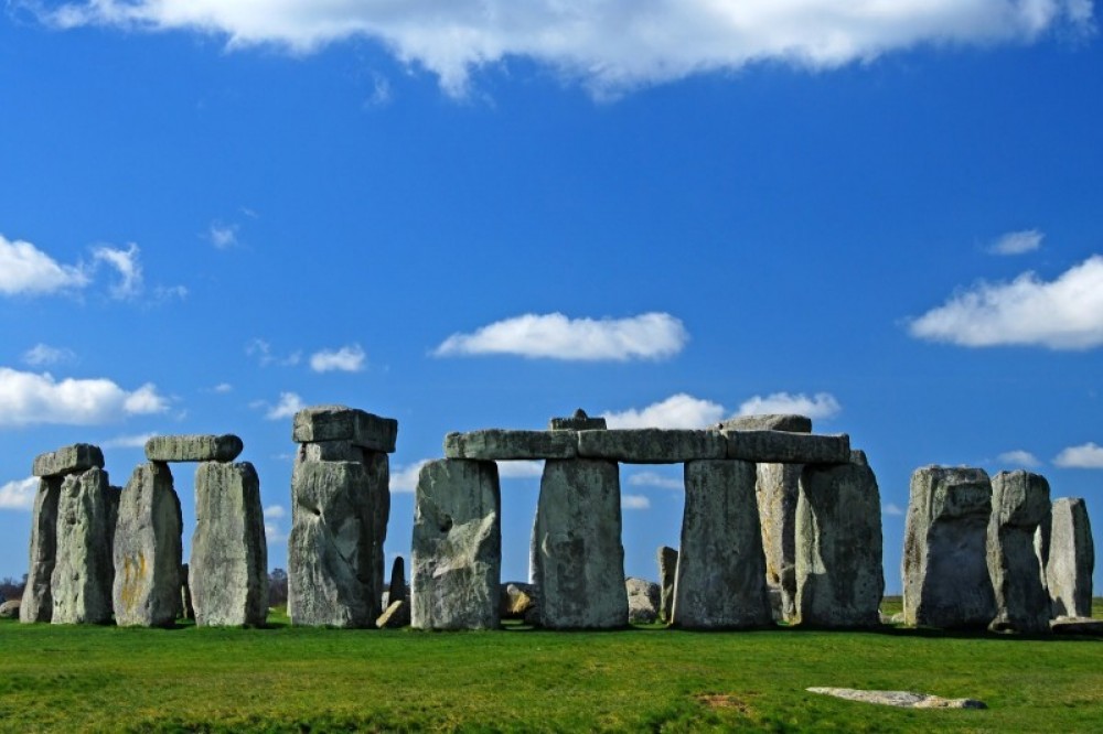 Stonehenge Direct Tour - London | Project Expedition