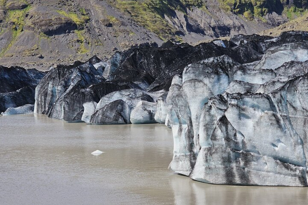 Private South Coast Day Tour with Horse Riding at Black Sand Shores