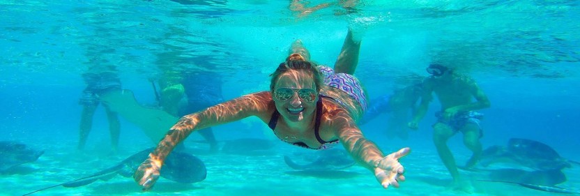 Private Stingray City, Coral Garden & Starfish Snorkel