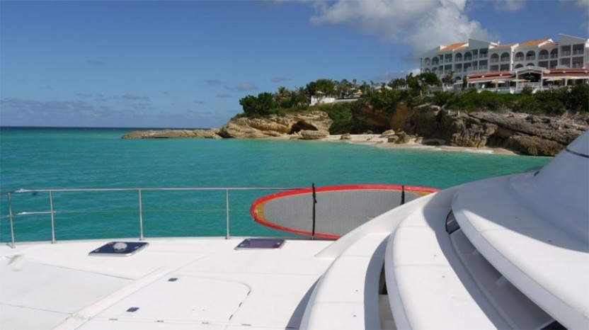 Private Charter from Rendez-vous Bay (6 Hours)