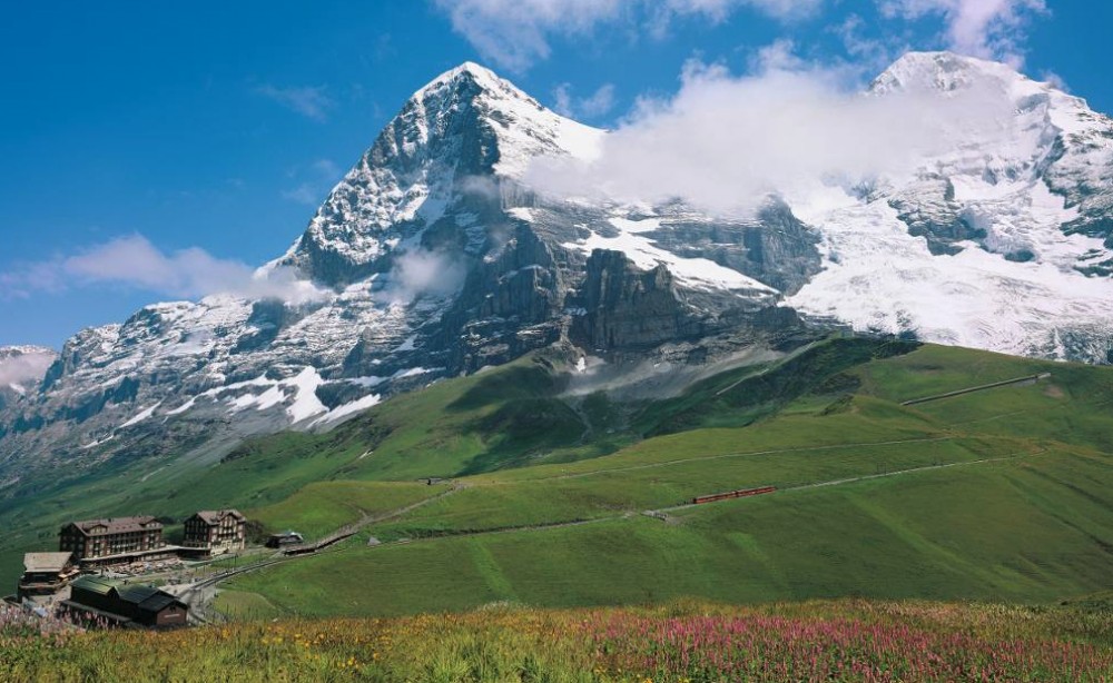 kleine-scheidegg-center-of-the-alps-from-zurich-zurich-project