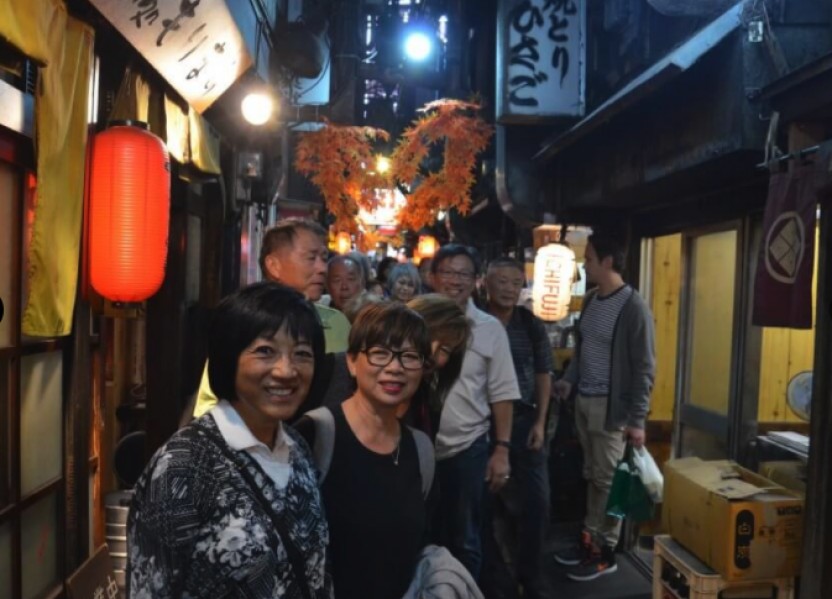 Guided Small Group Tokyo Nightlife Food Tour Through Shinjuku & Golden Gai
