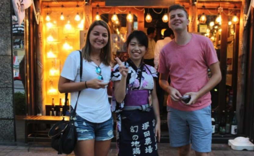 Small Group Hidden Gem Food Tour Through Shinbashi with a Local Guide