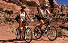 Canyonlands National Park Full Day Mountain Biking Tour
