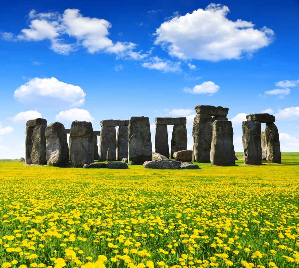 stonehenge and windsor tour from london