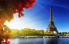 Guided Paris Small Group Tour with River Cruise