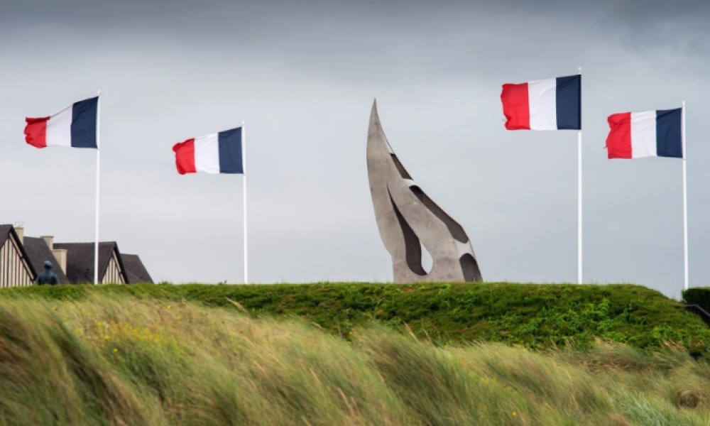 British Paratroopers & Sword Beach Small Group Tour