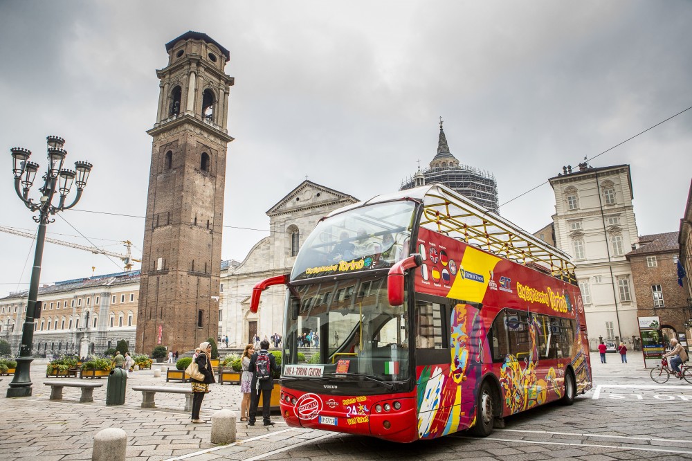 City Sightseeing Hop On Hop Off Turin + La Venaria Reale