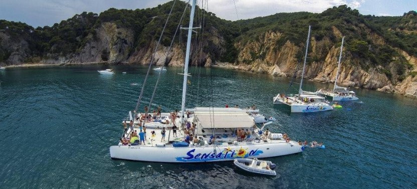 Catamaran BBQ Party for Young People