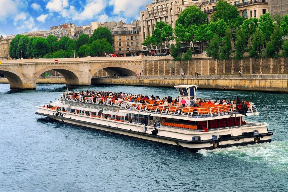 to Paris Day Trip with Professional Guide London Project