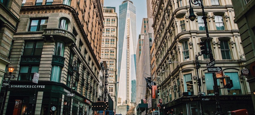 Lower Manhattan and the 9/11 Memorial Private Guided Walking Tour