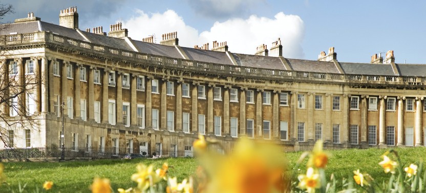 Small Group Tour - Stonehenge, Bath, Lacock & Avebury