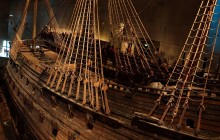 Stockholm Private City Tour with Vasa Museum & Boat Cruise