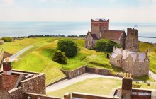 London/Heathrow to Dover Shared Transfer with Optional Dover Castle Visit
