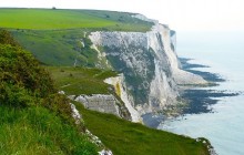 London/Heathrow to Dover Shared Transfer with Optional Dover Castle Visit