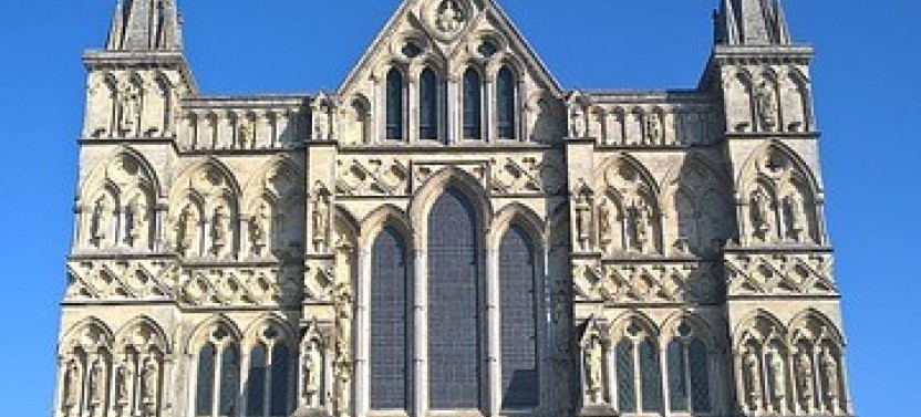 Salisbury + Stonehenge + Windsor + London from Southampton