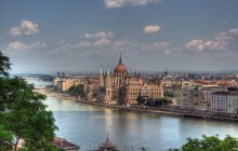 Private Tour of Budapest with Transfer and Guide from Vienna