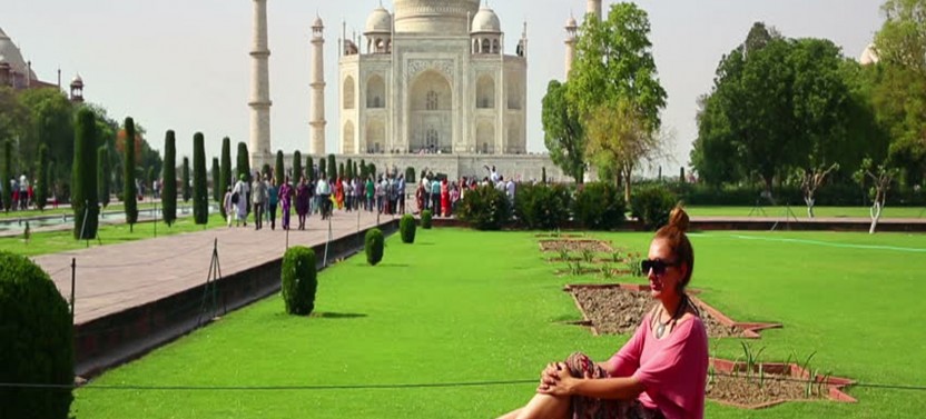 Private Luxury Taj Mahal Agra Day Tour from Delhi