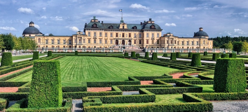 Private Stockholm Half-Day Trip with Drottningholm Palace