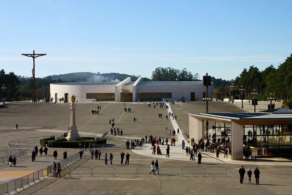Inside Lisbon