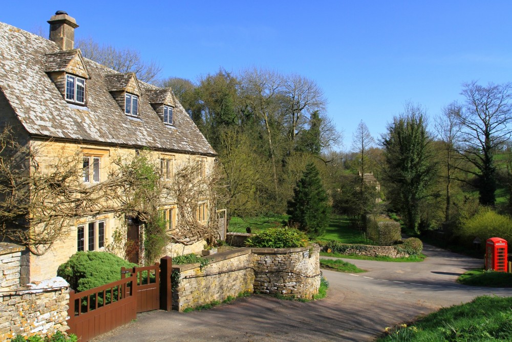 Hidden Cotswolds & Dark Age England Tour from Bath Bath Project